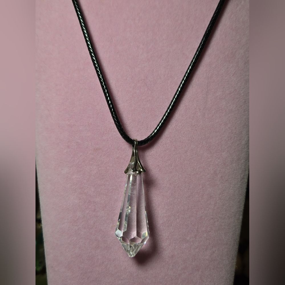 Swarovski Teardrop Icicle Austrian Crystal Clear Pendant Prism Necklace